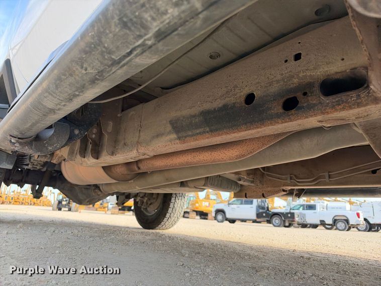 image for item FN3767 2021 GMC Sierra 2500 4X4 Crew Can pickup truck