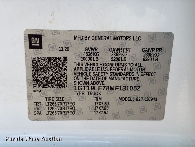 image for item FN3767 2021 GMC Sierra 2500 4X4 Crew Can pickup truck