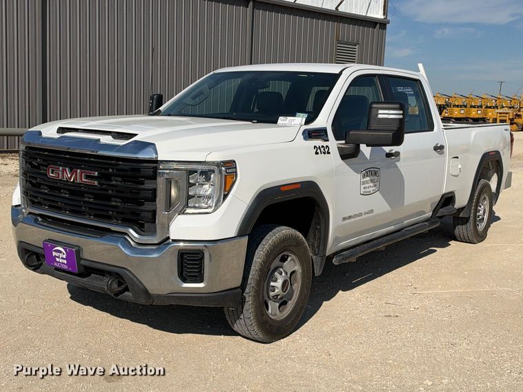 image for item FN3768 2021 GMC Sierra 2500 4X4 Crew Cab pickup truck