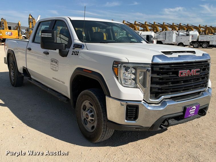 image for item FN3768 2021 GMC Sierra 2500 4X4 Crew Cab pickup truck