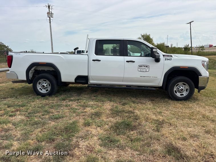 image for item FN3769 2021 GMC Sierra Crew Cab pickup truck