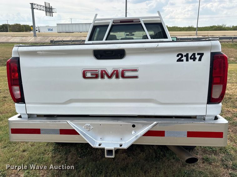 image for item FN3769 2021 GMC Sierra Crew Cab pickup truck