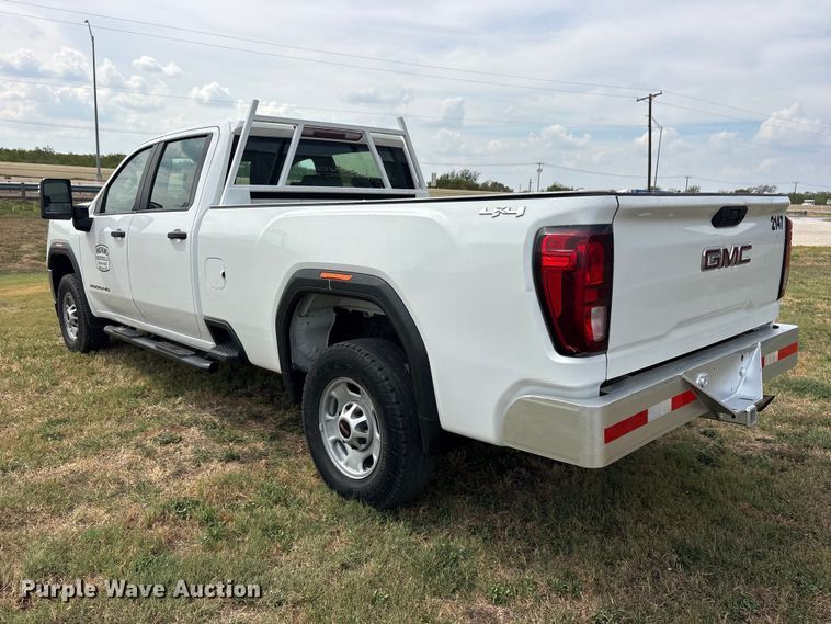 image for item FN3769 2021 GMC Sierra Crew Cab pickup truck