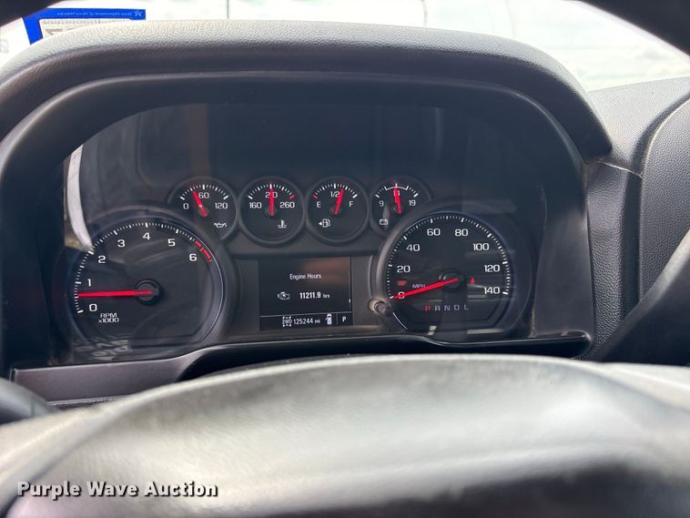 image for item FN3769 2021 GMC Sierra Crew Cab pickup truck