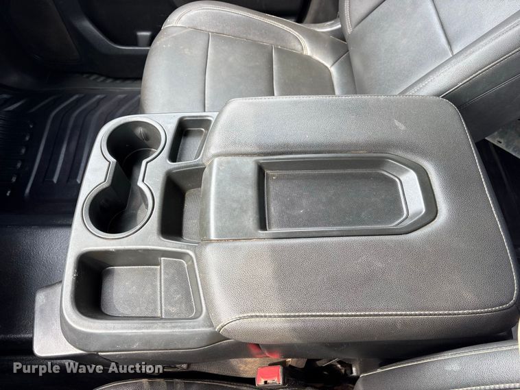 image for item FN3769 2021 GMC Sierra Crew Cab pickup truck