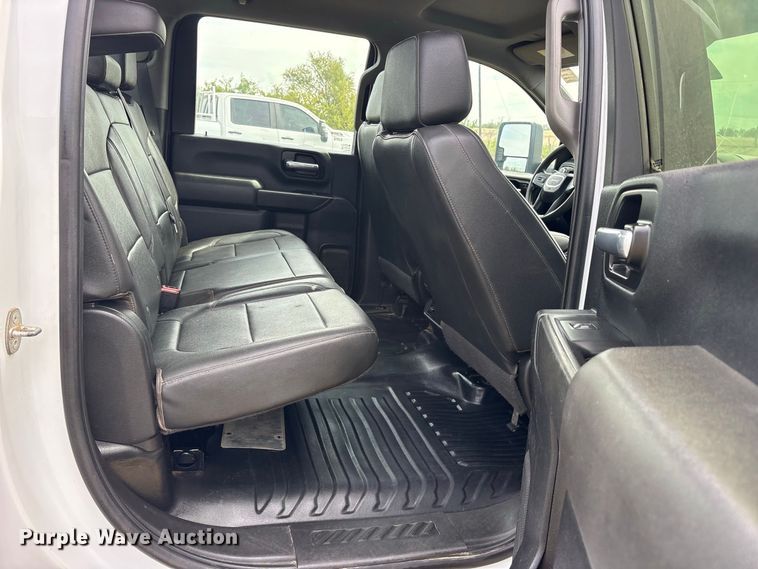 image for item FN3769 2021 GMC Sierra Crew Cab pickup truck