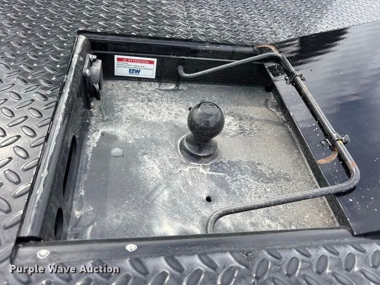 image for item FN3770 2020 GMC 3500 Crew Cab flatbed pickup truck