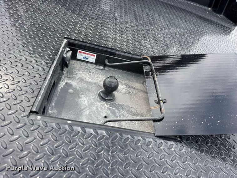 image for item FN3770 2020 GMC 3500 Crew Cab flatbed pickup truck
