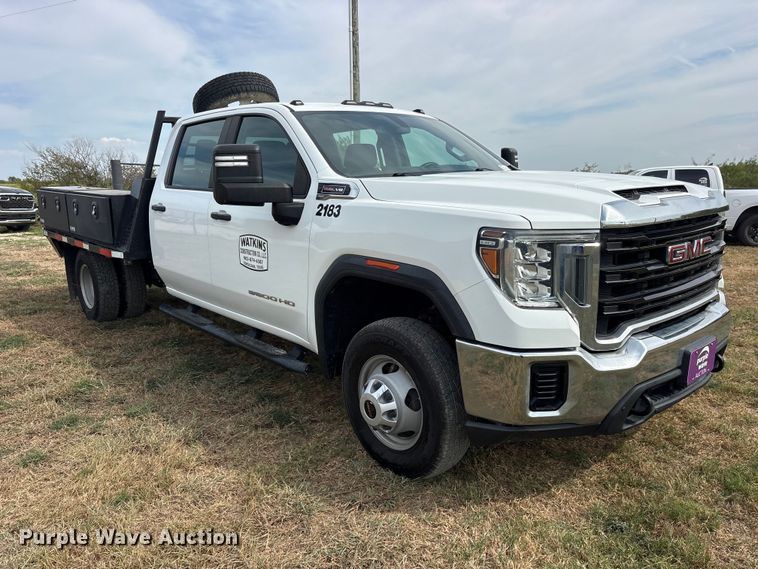 image for item FN3771 2021 GMC Sierra 3500 Crew Cab flatbed pickup truck