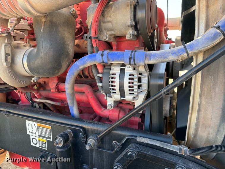 image for item FN3772 2015 Peterbilt 389 tandem axle heavy haul truck tractor