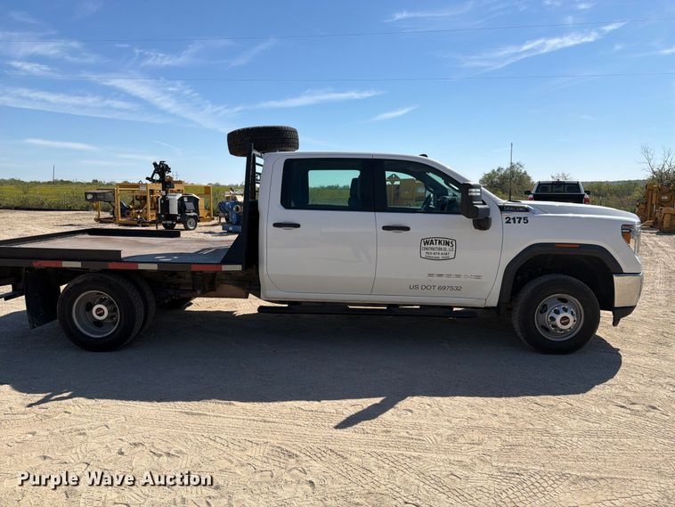 image for item FN3781 2021 GMC Sierra 3500HD 4X4 Crew Cab flatbed pickup truck