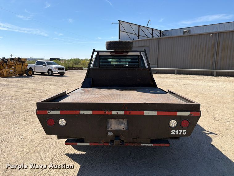 image for item FN3781 2021 GMC Sierra 3500HD 4X4 Crew Cab flatbed pickup truck