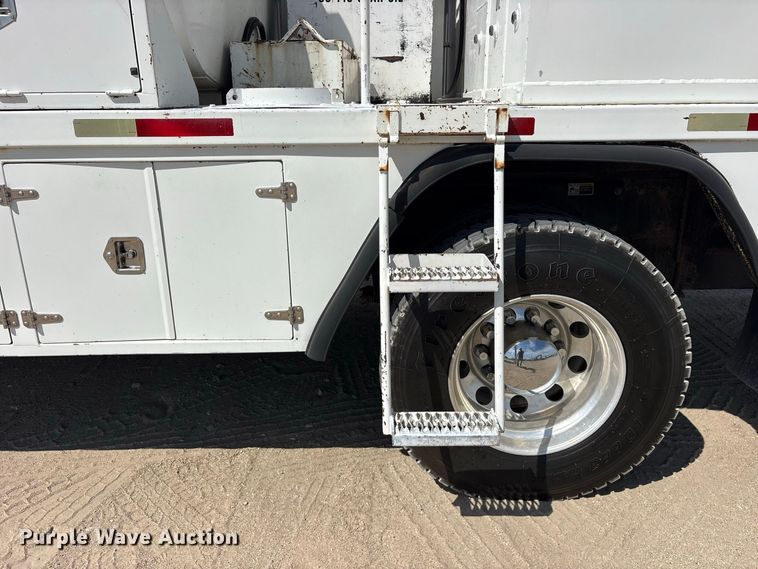 image for item FN3784 2012 Peterbilt 337 fuel / lube truck