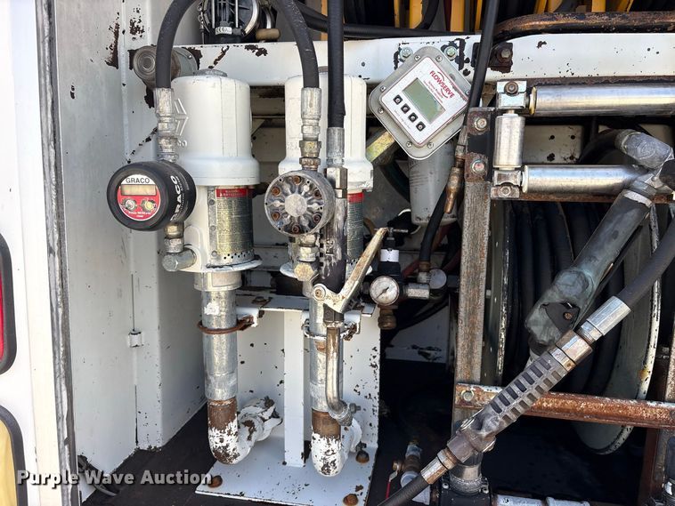 image for item FN3784 2012 Peterbilt 337 fuel / lube truck