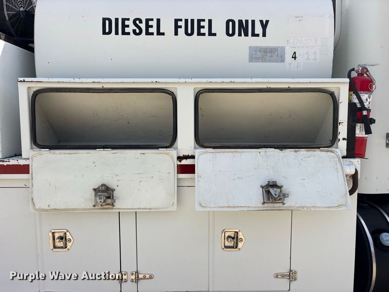 image for item FN3784 2012 Peterbilt 337 fuel / lube truck