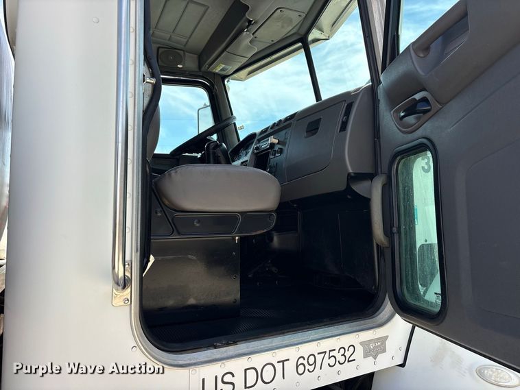 image for item FN3784 2012 Peterbilt 337 fuel / lube truck