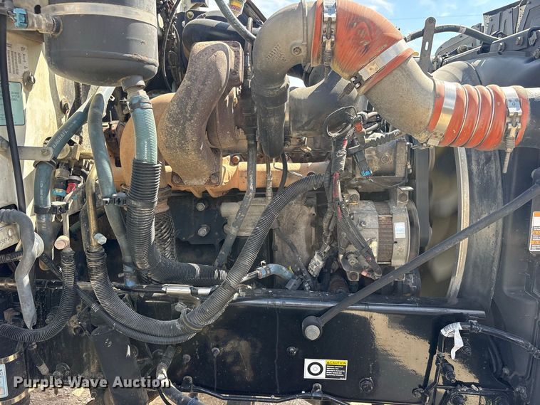 image for item FN3784 2012 Peterbilt 337 fuel / lube truck