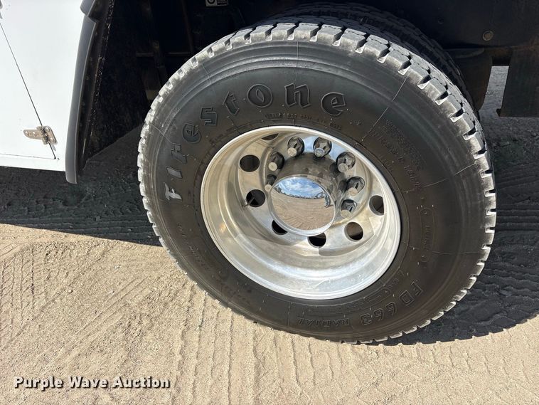 image for item FN3784 2012 Peterbilt 337 fuel / lube truck
