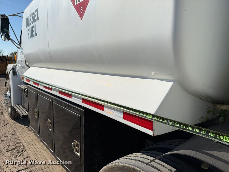 1999 Sterling L7500