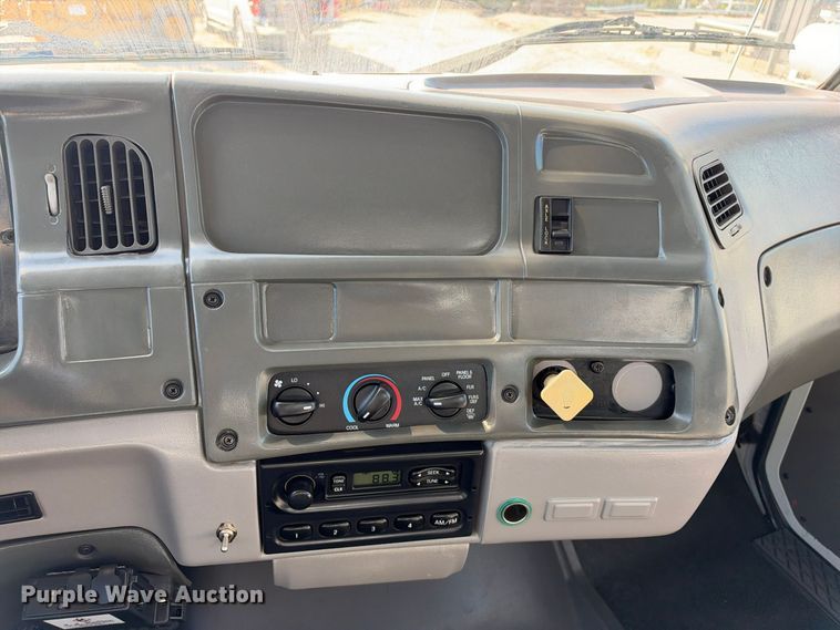 1999 Sterling L7500