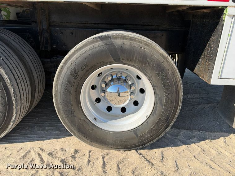 1999 Sterling L7500