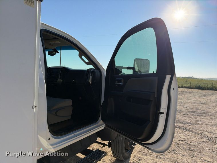 image for item FN3787 2019 Chevrolet Silverado 4500HD 4X4 mechanics truck