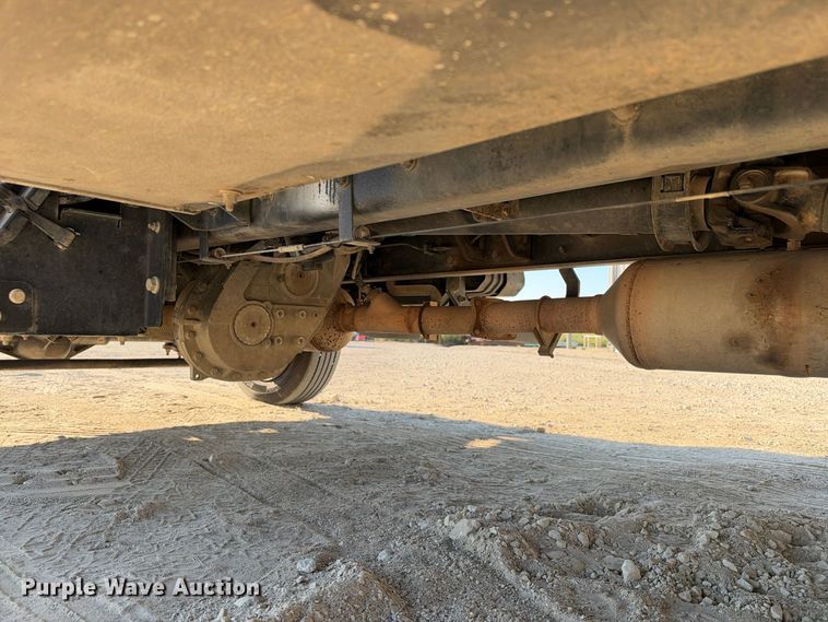 image for item FN3787 2019 Chevrolet Silverado 4500HD 4X4 mechanics truck