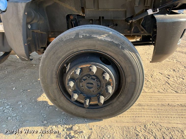 image for item FN3787 2019 Chevrolet Silverado 4500HD 4X4 mechanics truck