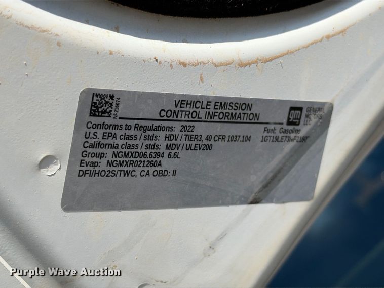 image for item FN3791 2022 GMC Sierra 2500 4X4 Crew Cab pickup truck