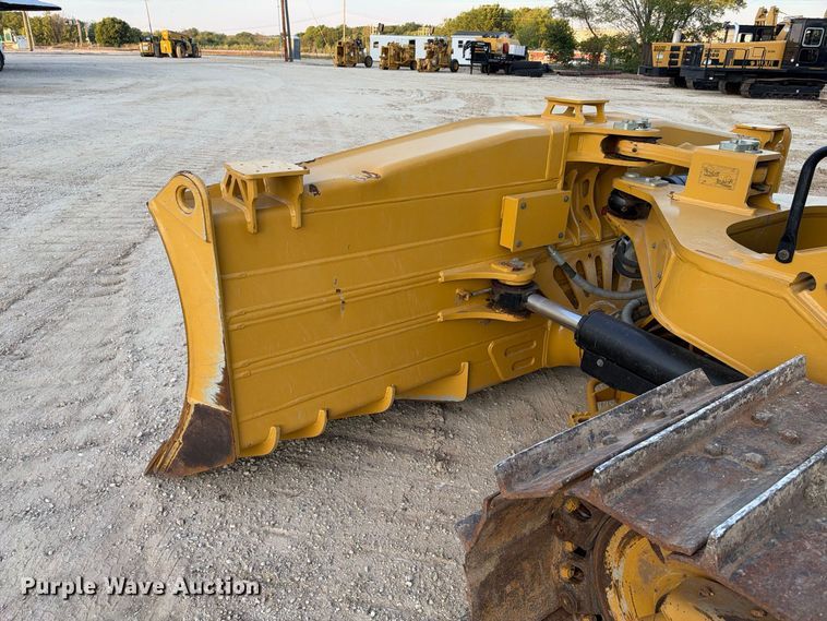 image for item FN3793 2024 Caterpillar D6 LGP VP dozer