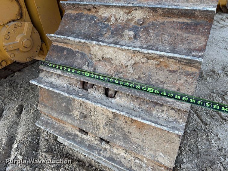 image for item FN3793 2024 Caterpillar D6 LGP VP dozer