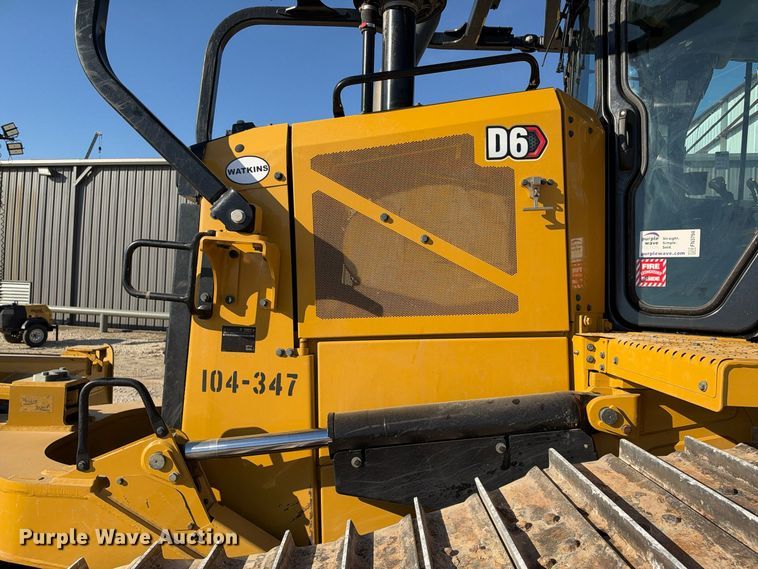 image for item FN3794 2024 Caterpillar D6 LGP VP dozer