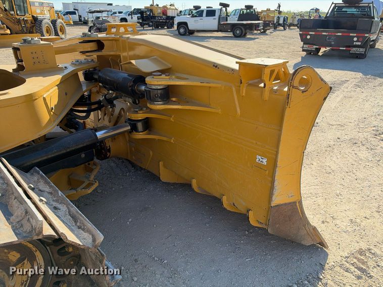 image for item FN3794 2024 Caterpillar D6 LGP VP dozer