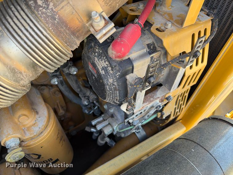 image for item FN3794 2024 Caterpillar D6 LGP VP dozer