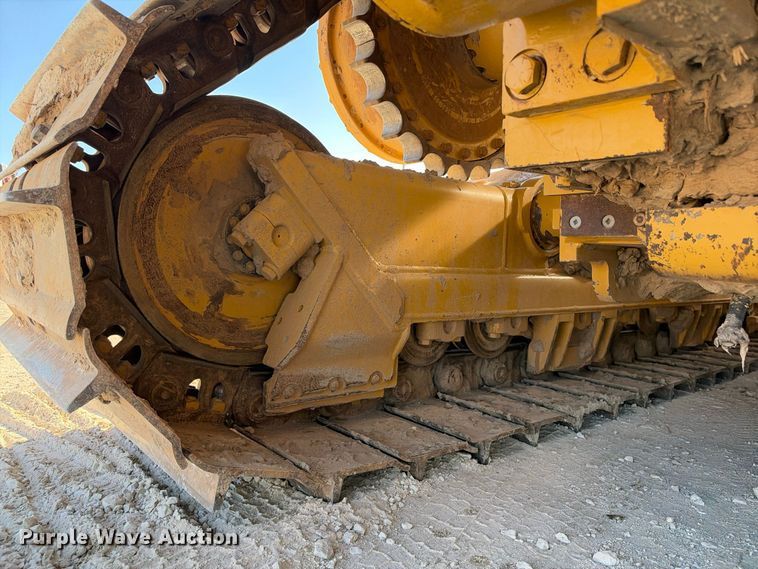 image for item FN3794 2024 Caterpillar D6 LGP VP dozer