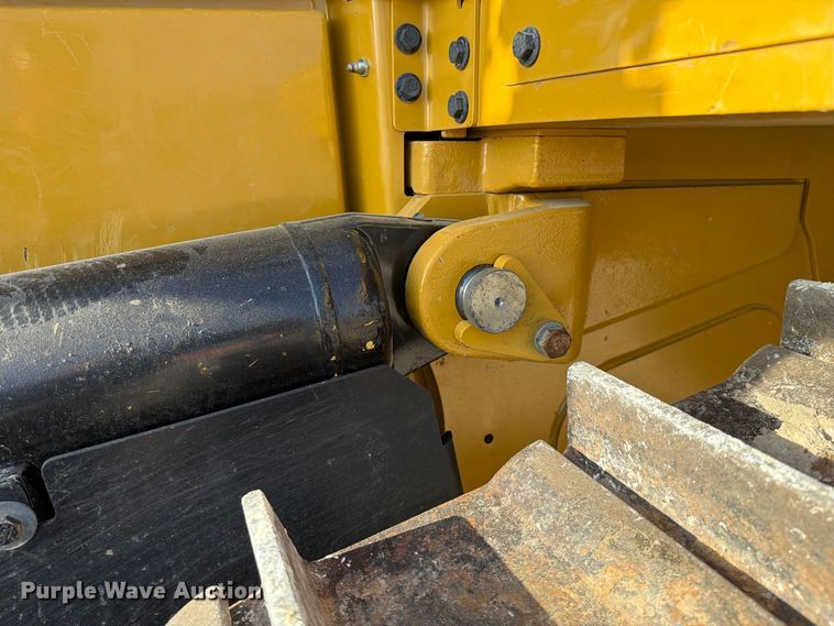 2024 Caterpillar D6 LGP VP