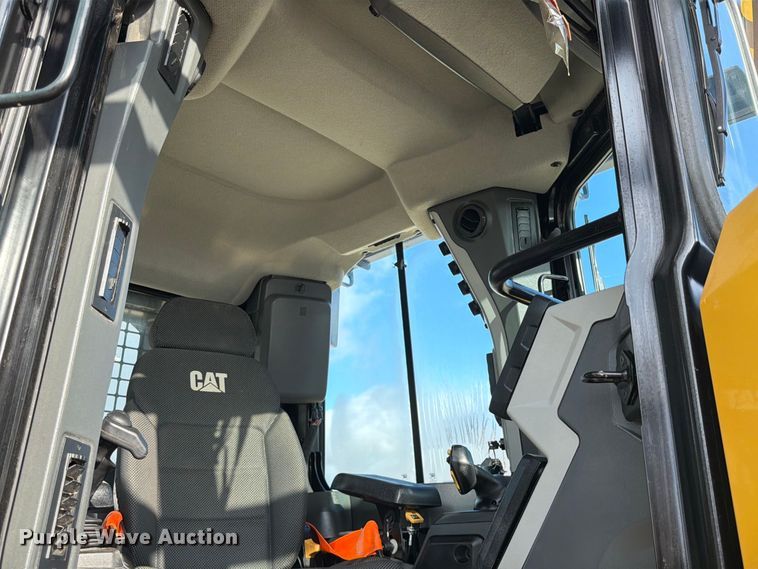2024 Caterpillar D6 LGP VP