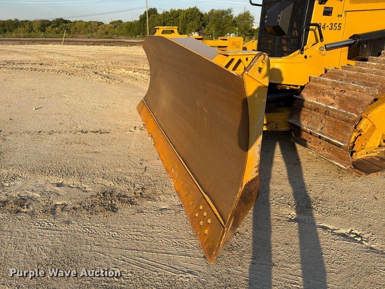 image for item FN3796 2024 Caterpillar D6 LGP VP dozer