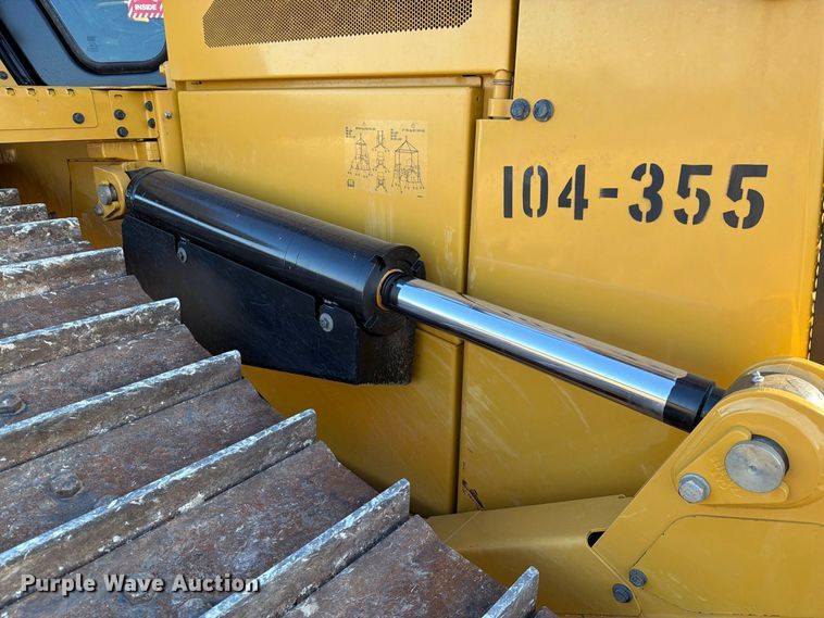 image for item FN3796 2024 Caterpillar D6 LGP VP dozer