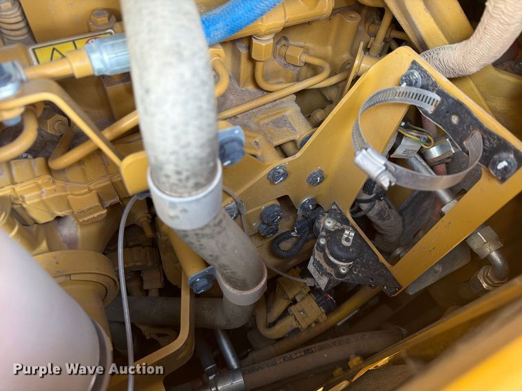 image for item FN3796 2024 Caterpillar D6 LGP VP dozer
