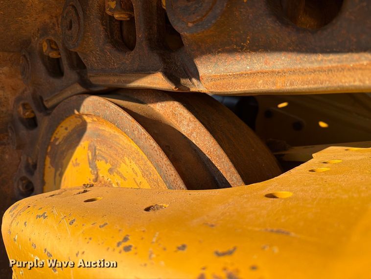 image for item FN3796 2024 Caterpillar D6 LGP VP dozer