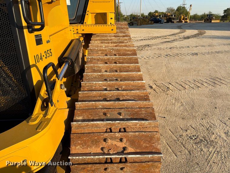 image for item FN3796 2024 Caterpillar D6 LGP VP dozer