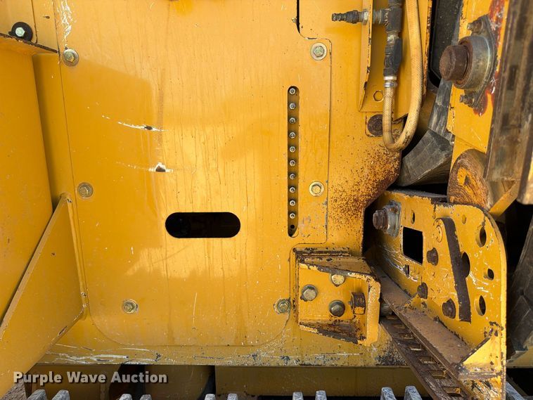 image for item FN3797 2014 Vermeer T855 Commander 3 trencher