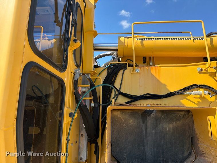 image for item FN3797 2014 Vermeer T855 Commander 3 trencher