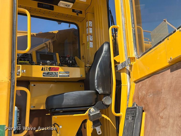 image for item FN3797 2014 Vermeer T855 Commander 3 trencher