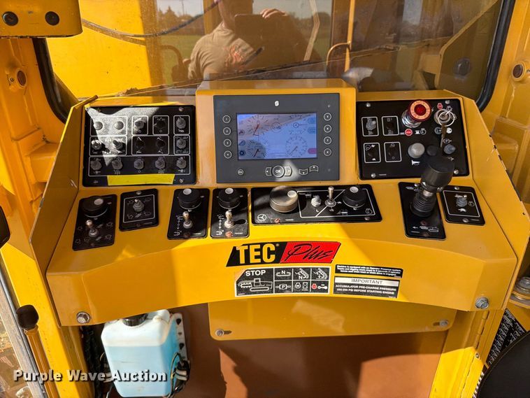 image for item FN3797 2014 Vermeer T855 Commander 3 trencher