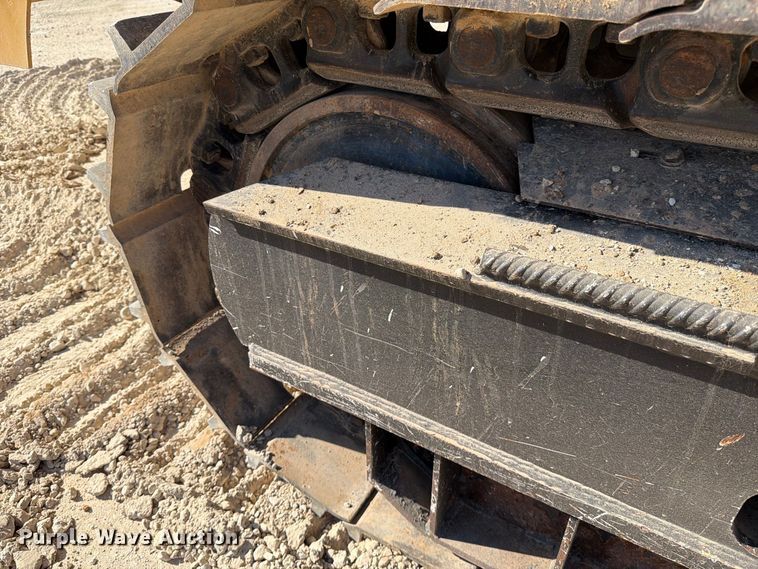 image for item FN3797 2014 Vermeer T855 Commander 3 trencher