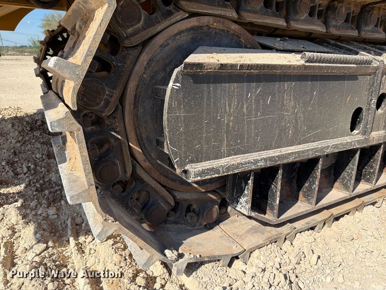 image for item FN3797 2014 Vermeer T855 Commander 3 trencher