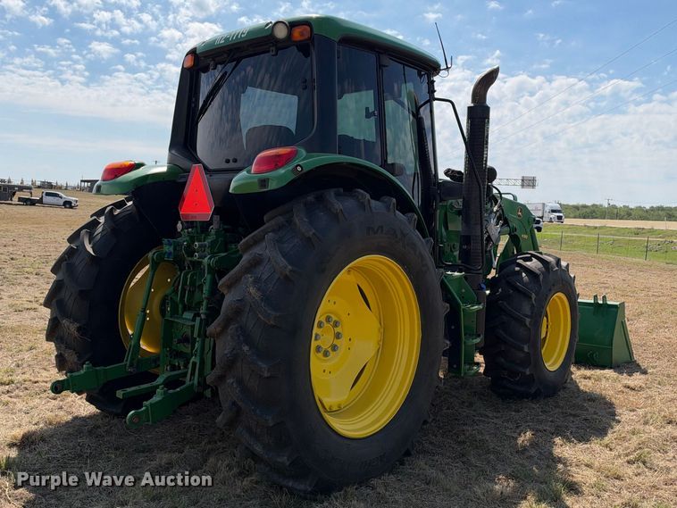 image for item FN3799 2015 John Deere 6125M MFWD tractor