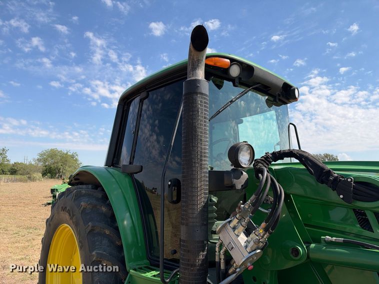 image for item FN3799 2015 John Deere 6125M MFWD tractor